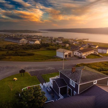 Edge Of The Avalon Inn Trepassey Ngoại thất bức ảnh