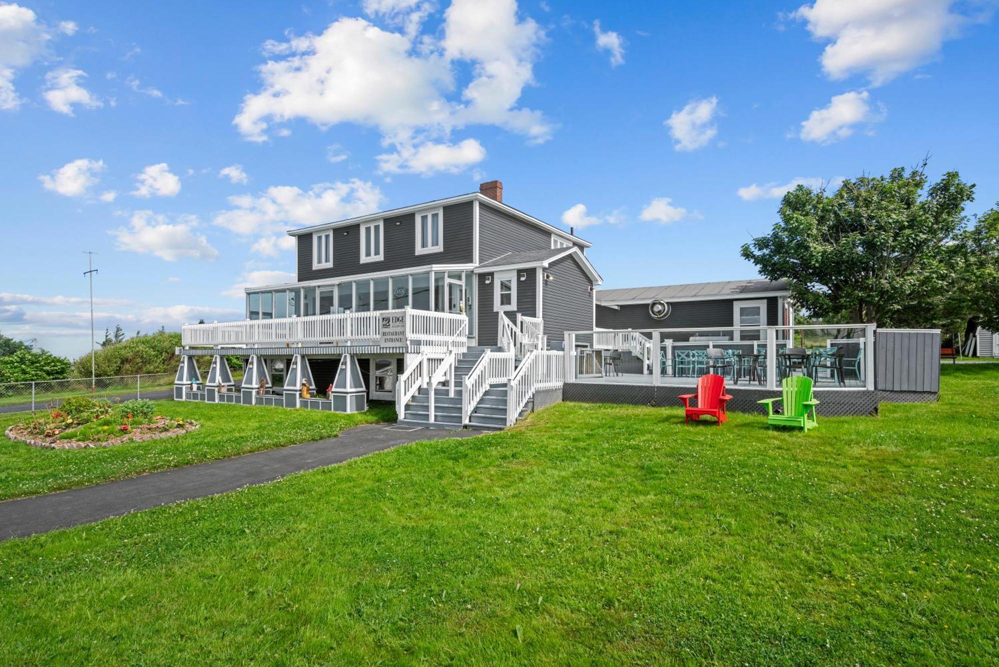 Edge Of The Avalon Inn Trepassey Ngoại thất bức ảnh