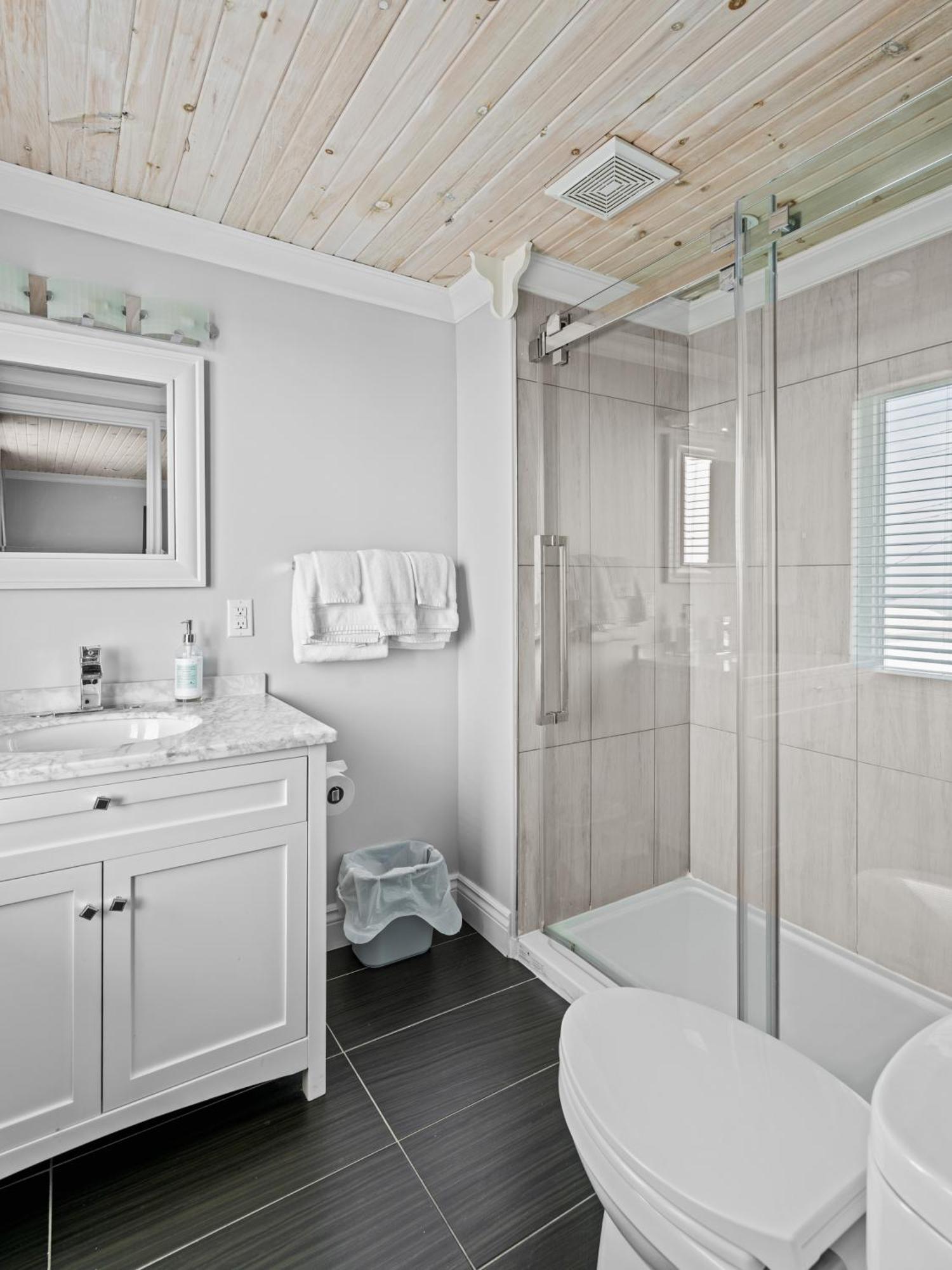 Edge Of The Avalon Inn Trepassey Ngoại thất bức ảnh