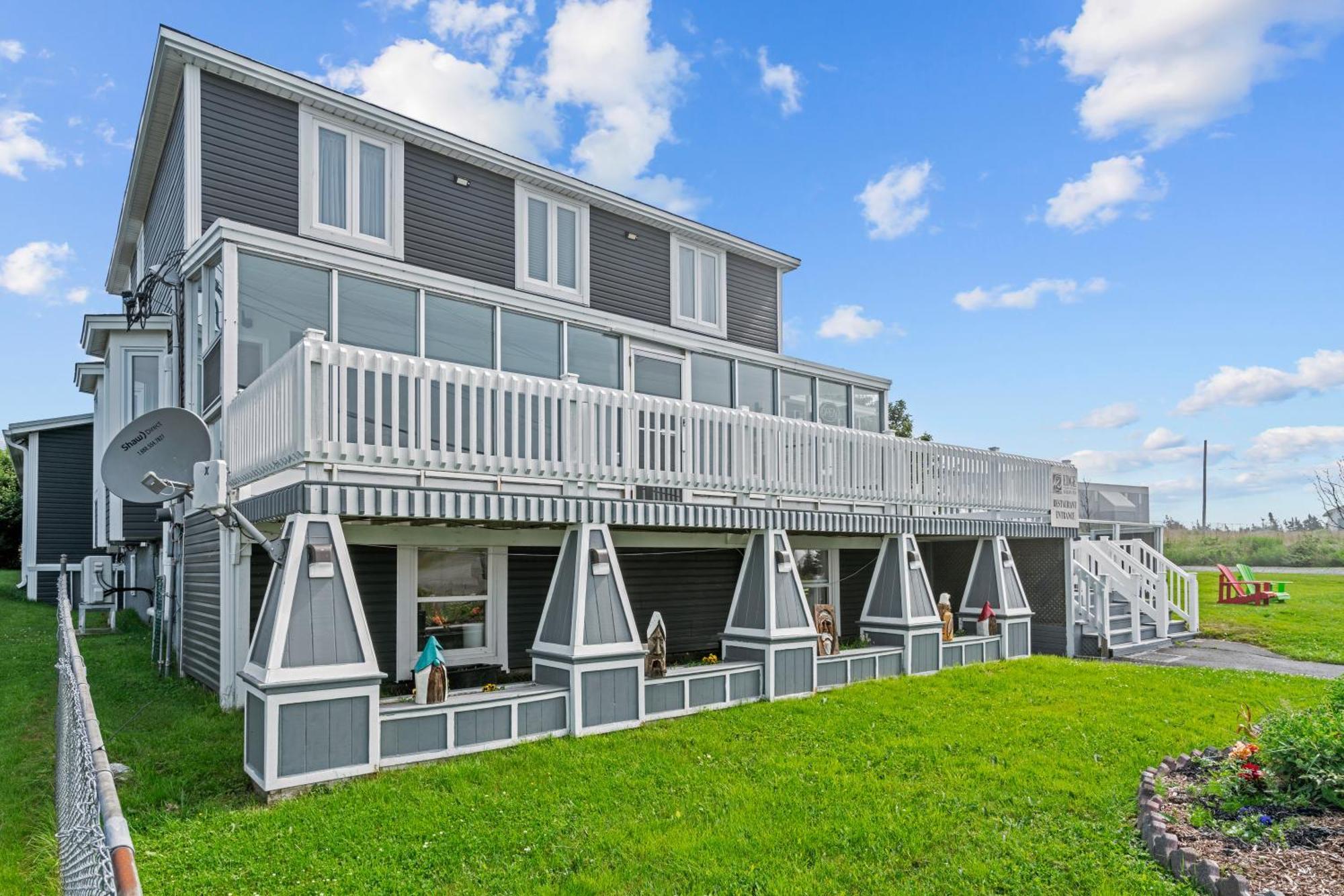 Edge Of The Avalon Inn Trepassey Ngoại thất bức ảnh