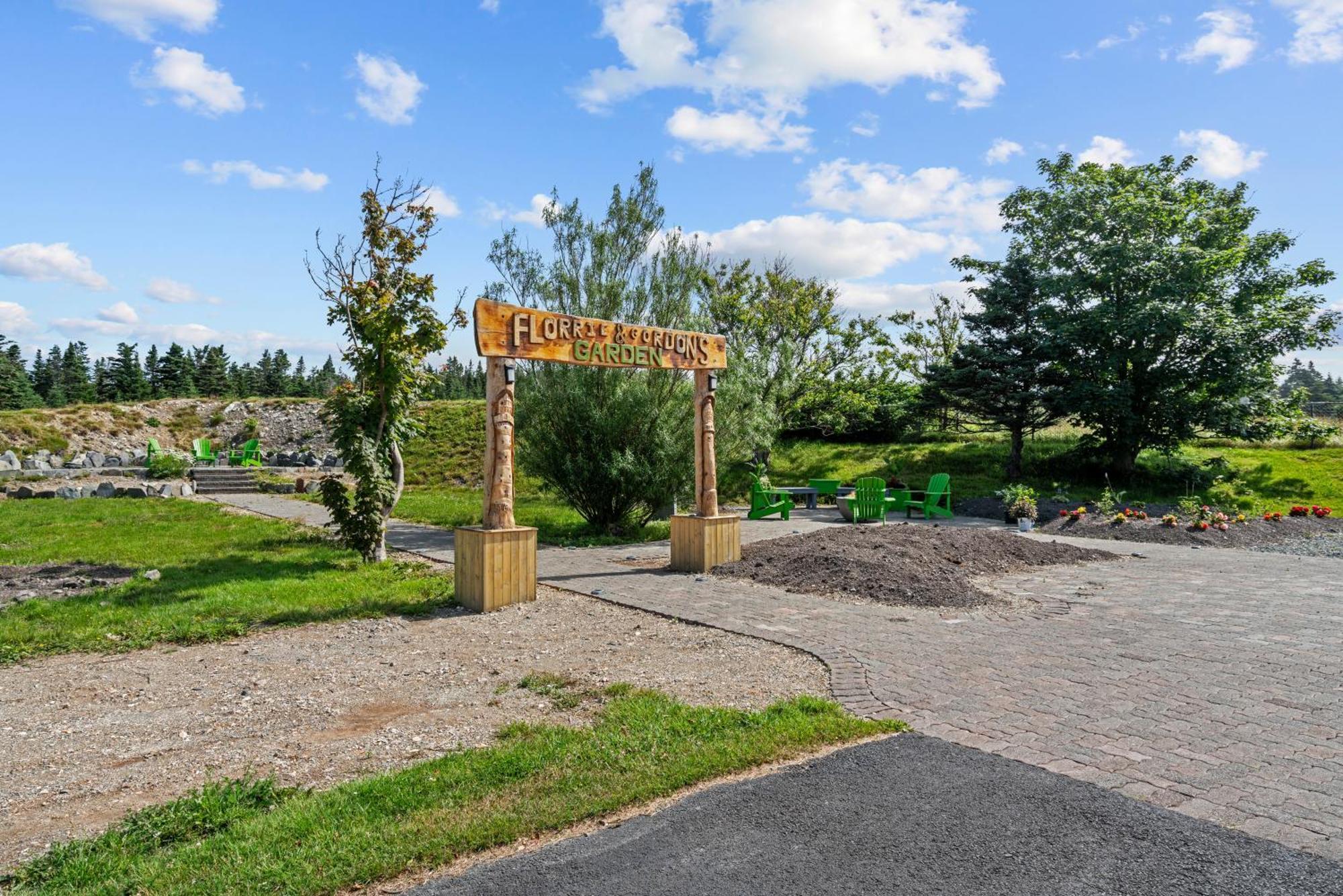 Edge Of The Avalon Inn Trepassey Ngoại thất bức ảnh